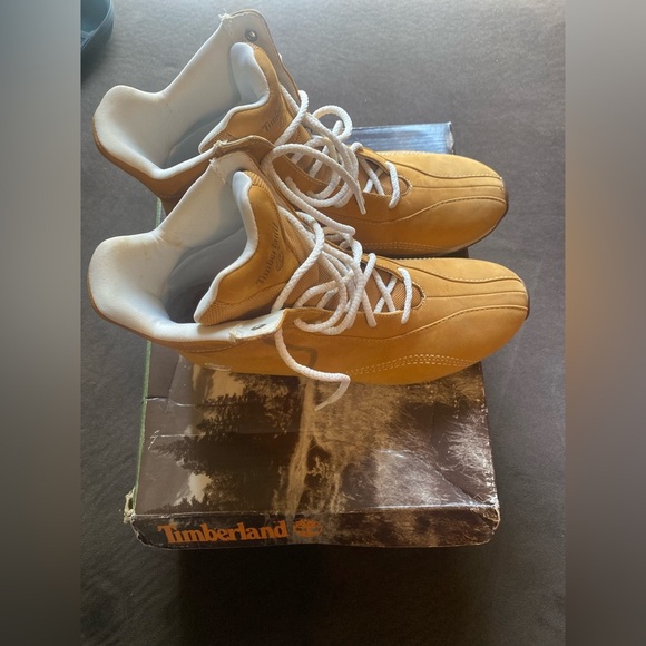 Timberland women’s wrestle boot - Picture 1 of 9
